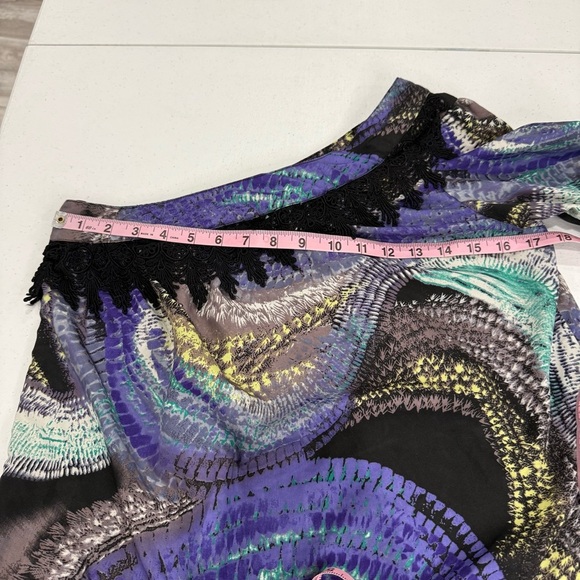 Angie One Shoulder Top Purple Abstract Print Black Fringe Women’s Size Small - Picture 5 of 11